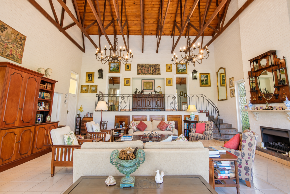 RAMSGATE – MAGNIFICENT OCEAN-VIEW HOME WITH TWO COTTAGES, POOL & BREATHTAKING 180° SEA VIEWS