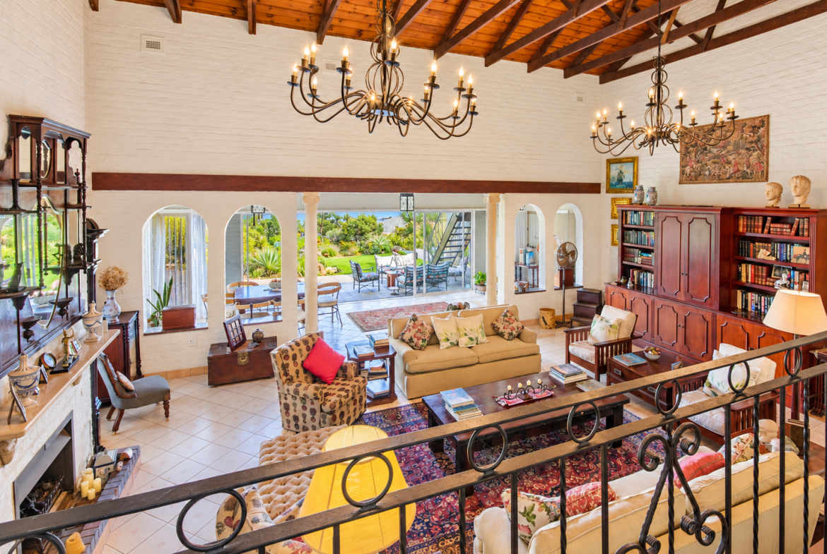 RAMSGATE – MAGNIFICENT OCEAN-VIEW HOME WITH TWO COTTAGES, POOL & BREATHTAKING 180° SEA VIEWS