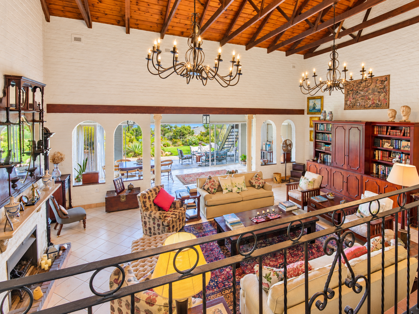 MD20 RAMSGATE – MAGNIFICENT OCEAN-VIEW HOME WITH TWO COTTAGES, POOL & BREATHTAKING 180° SEA VIEWS