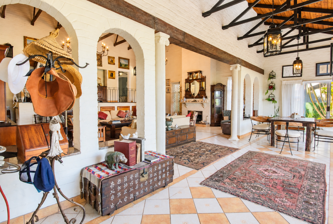RAMSGATE – MAGNIFICENT OCEAN-VIEW HOME WITH TWO COTTAGES, POOL & BREATHTAKING 180° SEA VIEWS