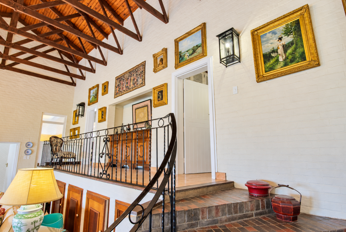 RAMSGATE – MAGNIFICENT OCEAN-VIEW HOME WITH TWO COTTAGES, POOL & BREATHTAKING 180° SEA VIEWS