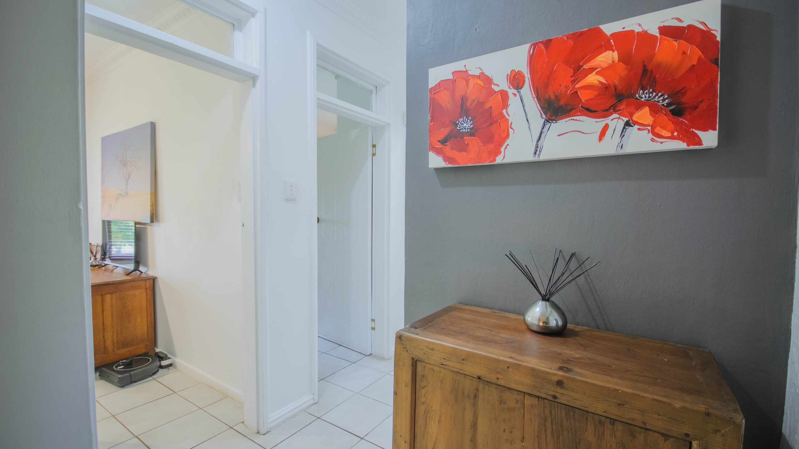 Move In & Make It Yours: Family Home with 2 Flatlets, Staff Quarters, Pool & Solar and So Much More