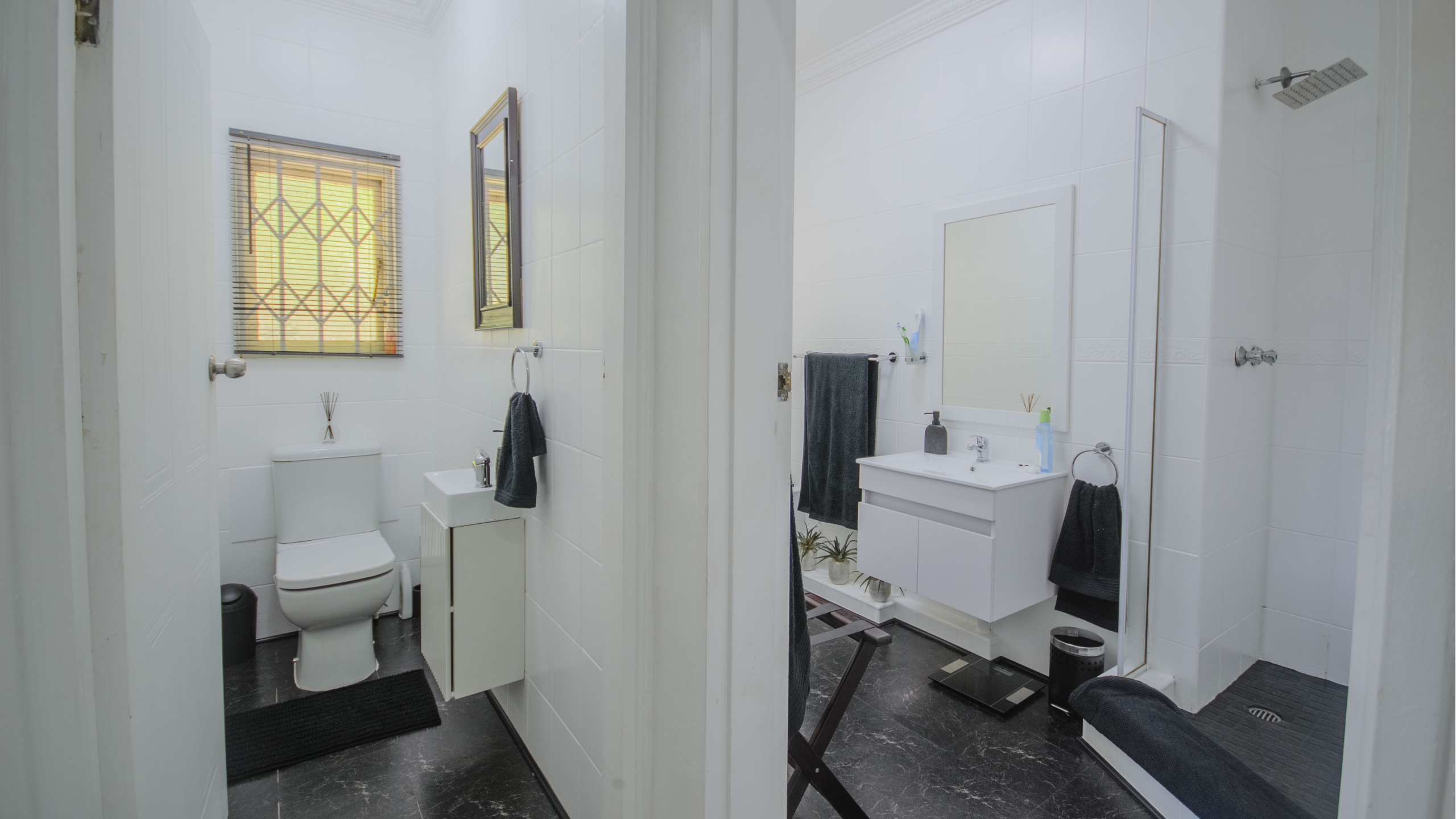 Move In & Make It Yours: Family Home with 2 Flatlets, Staff Quarters, Pool & Solar and So Much More