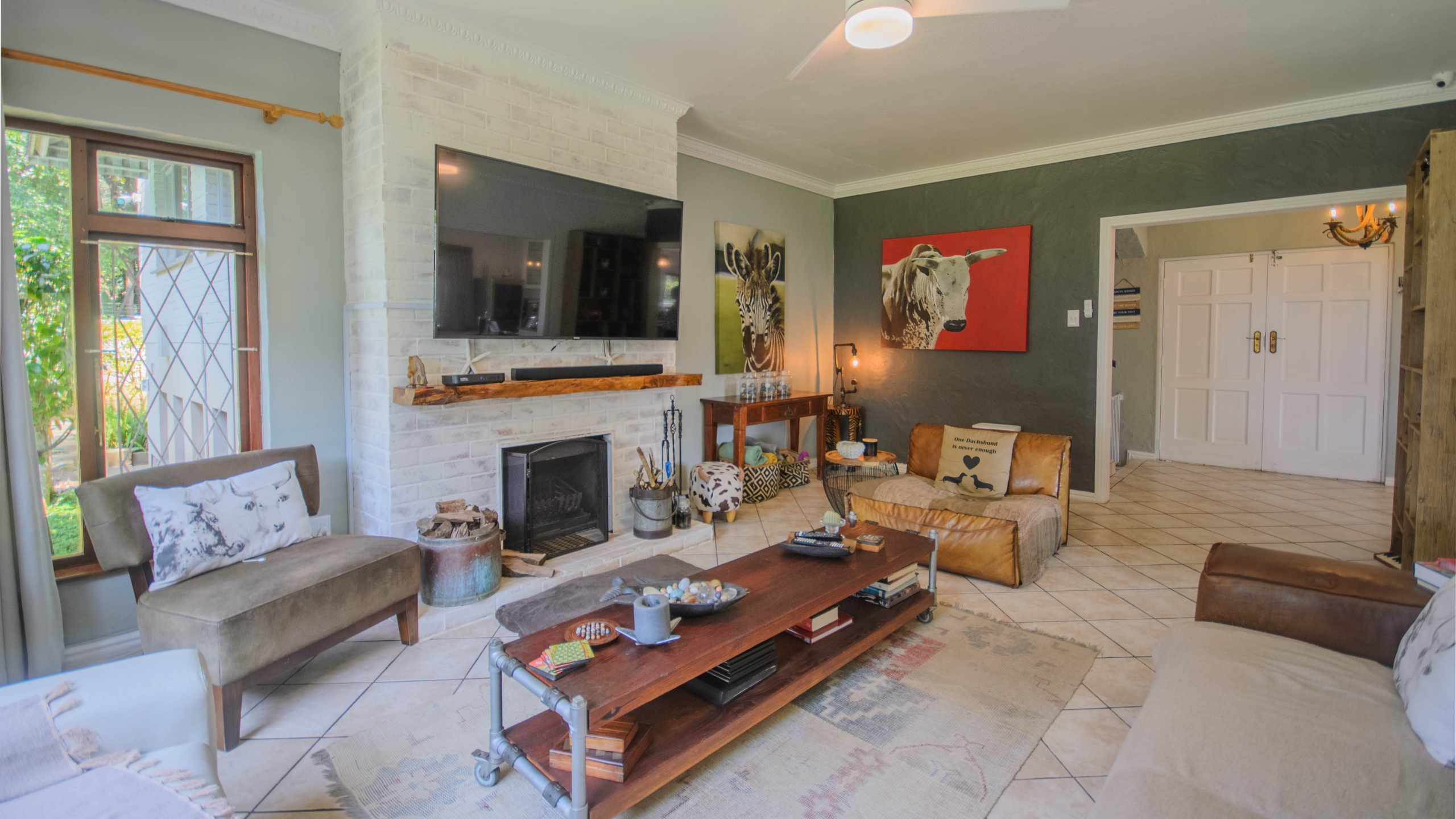 Move In & Make It Yours: Family Home with 2 Flatlets, Staff Quarters, Pool & Solar and So Much More