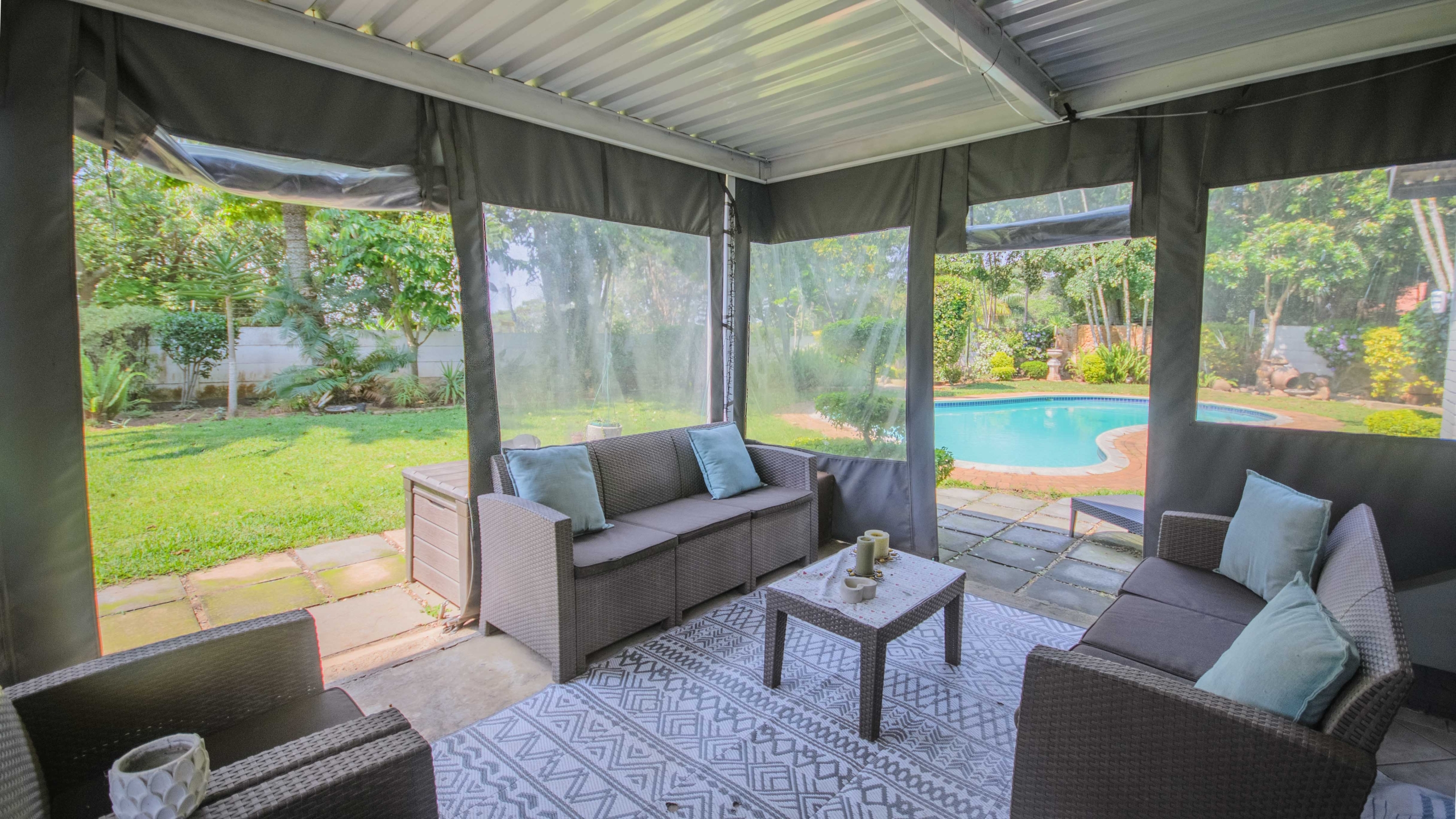 Move In & Make It Yours: Family Home with 2 Flatlets, Staff Quarters, Pool & Solar and So Much More