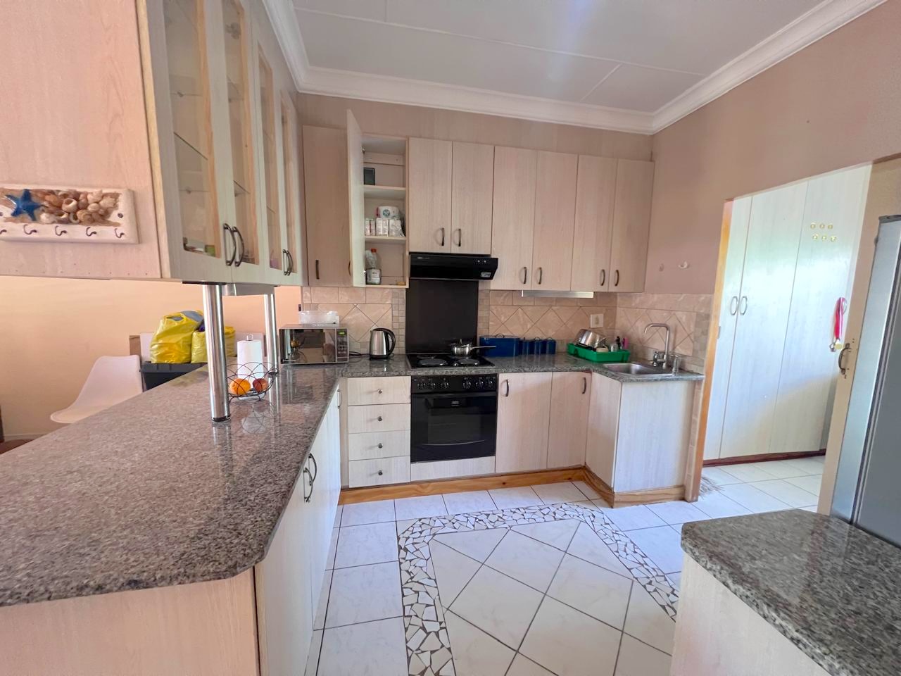 WhatsApp Image 2026-10-22 at 10.27.37 3 Bedroom Apartment Uvongo Beach