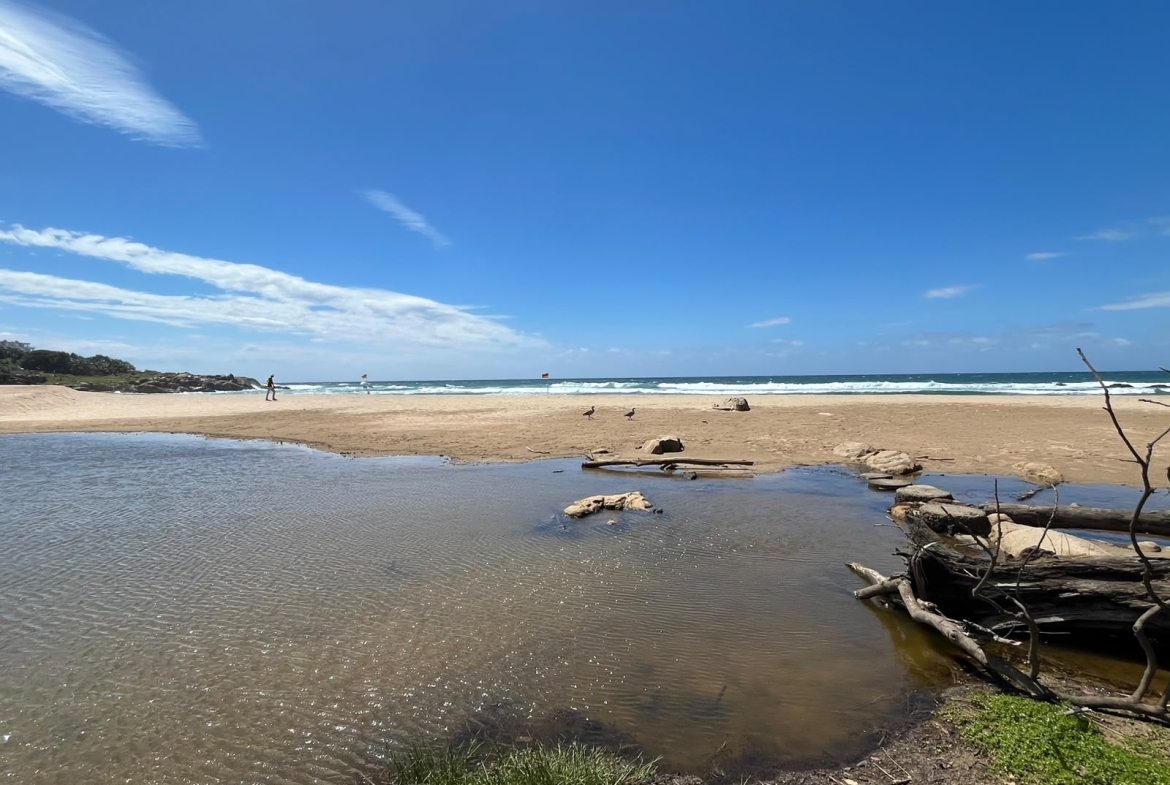 RAMSGATE – MAGNIFICENT OCEAN-VIEW HOME WITH TWO COTTAGES, POOL & BREATHTAKING 180° SEA VIEWS