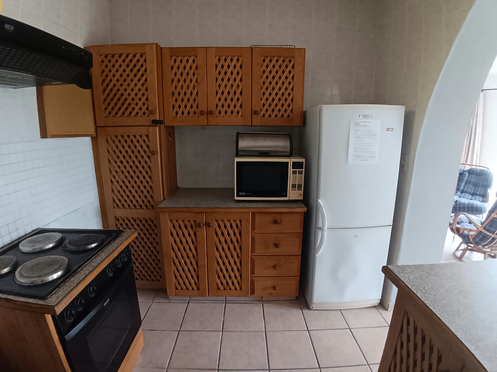 d97b2977-1447-49e1-8424-1f9a9dc5db85 2 Bedroom, 1 Bathroom, open plan, Uvongo sea view for Sale