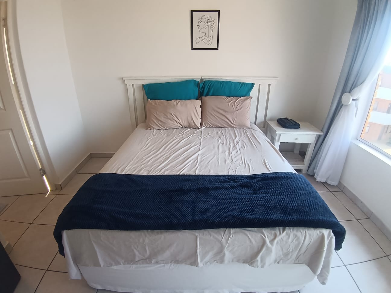 f6784113-1ca7-4261-a09c-06fa9082a004 Spacious 3 Bedroom, 1.5 Bathroom, open plan, Uvongo sea view for Sale