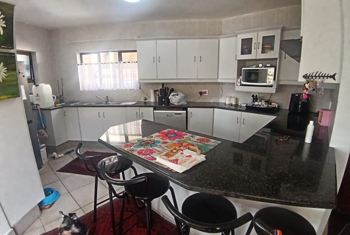 Spacious 3 Bedroom, 2 Bathroom, open plan, Ramsgate for Sale