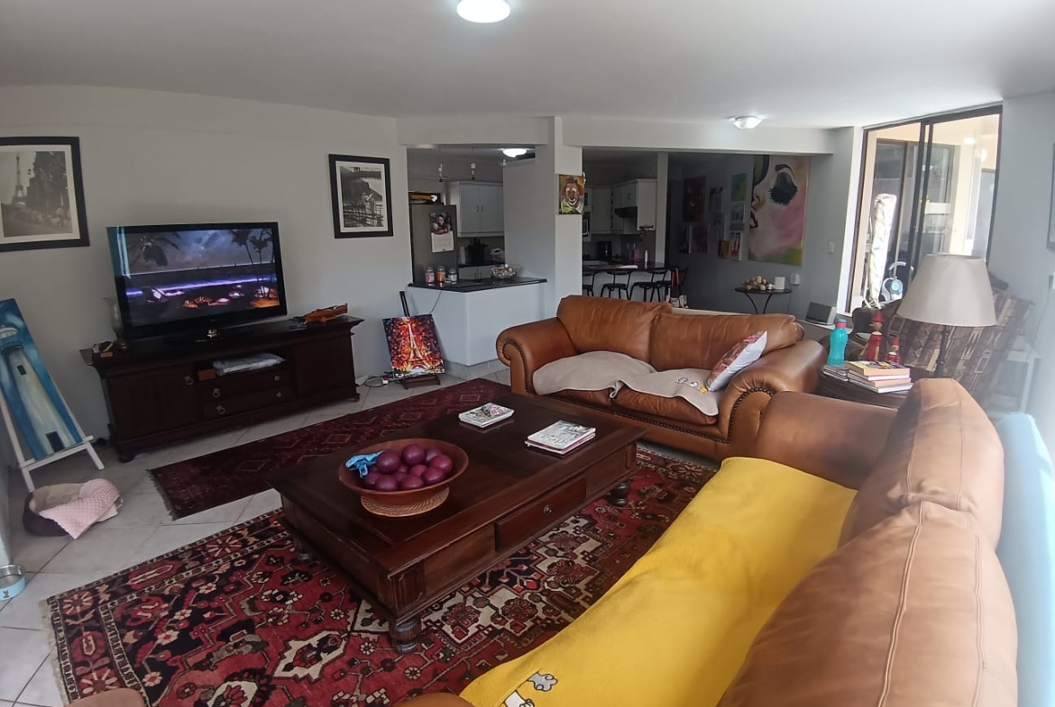 Spacious 3 Bedroom, 2 Bathroom, open plan, Ramsgate for Sale