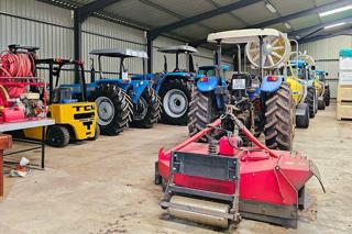FOR SALE – 100% GOING CONCERN – NO VAT – no transfer duty – FARM PADDOCK